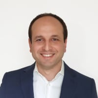 About us 3 Simone N.R.