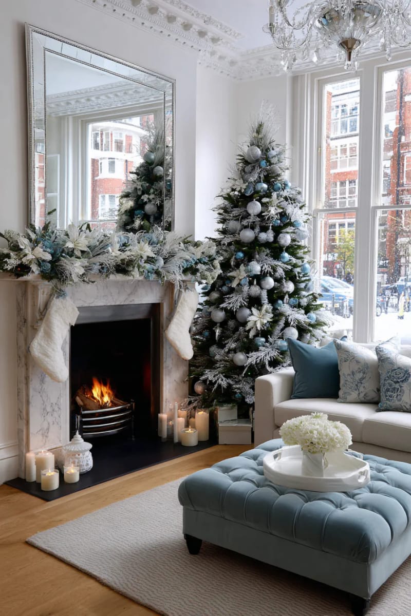 23 Elegant Christmas Decor Ideas You’ve Never Seen Before 22 dusty blue and silver baubles paired with white feathery garlands 1