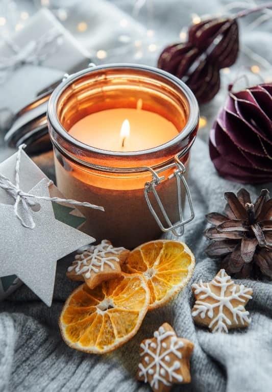 dried-orange and cinnamon jar lanterns 1