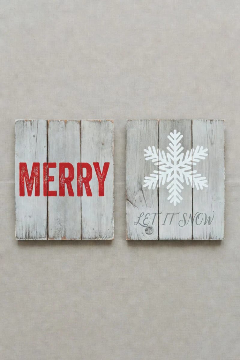 13 Reclaimed Pallet Christmas Signs for a Farmhouse (That Don't Look Store-Bought) 5 what goes on each face 1